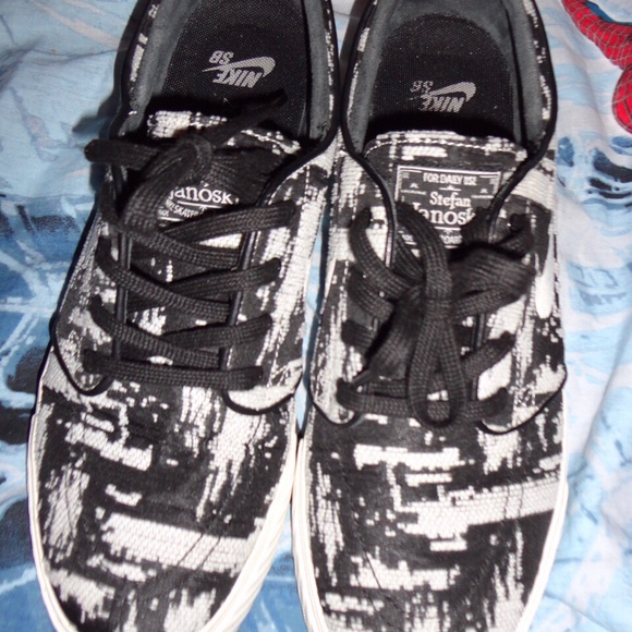 Nike Stefan Janoski black ivory SB (678421-001) - Picture 3 of 4